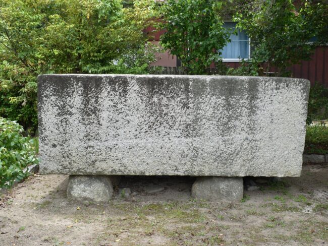 大坂城築城の残石